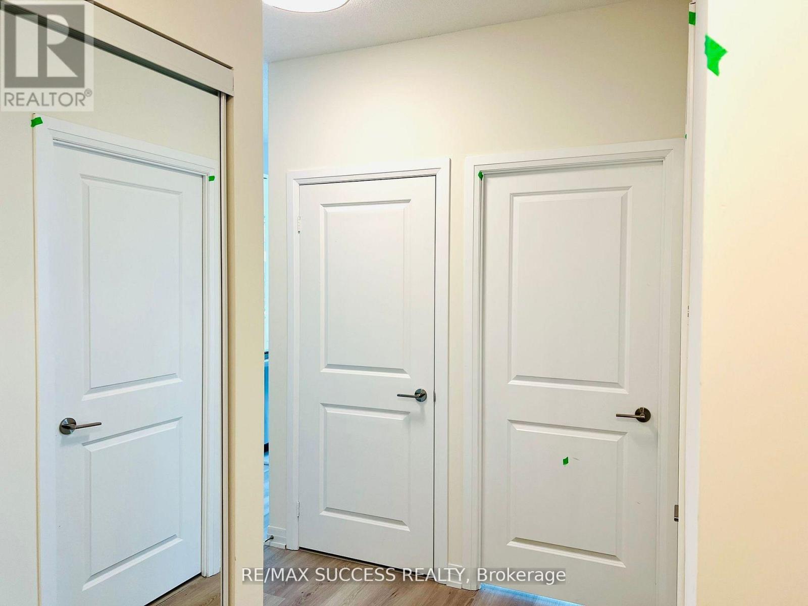 2909 - 15 Watergarden Drive, Mississauga, Ontario  L5R 0H4 - Photo 9 - W12602800