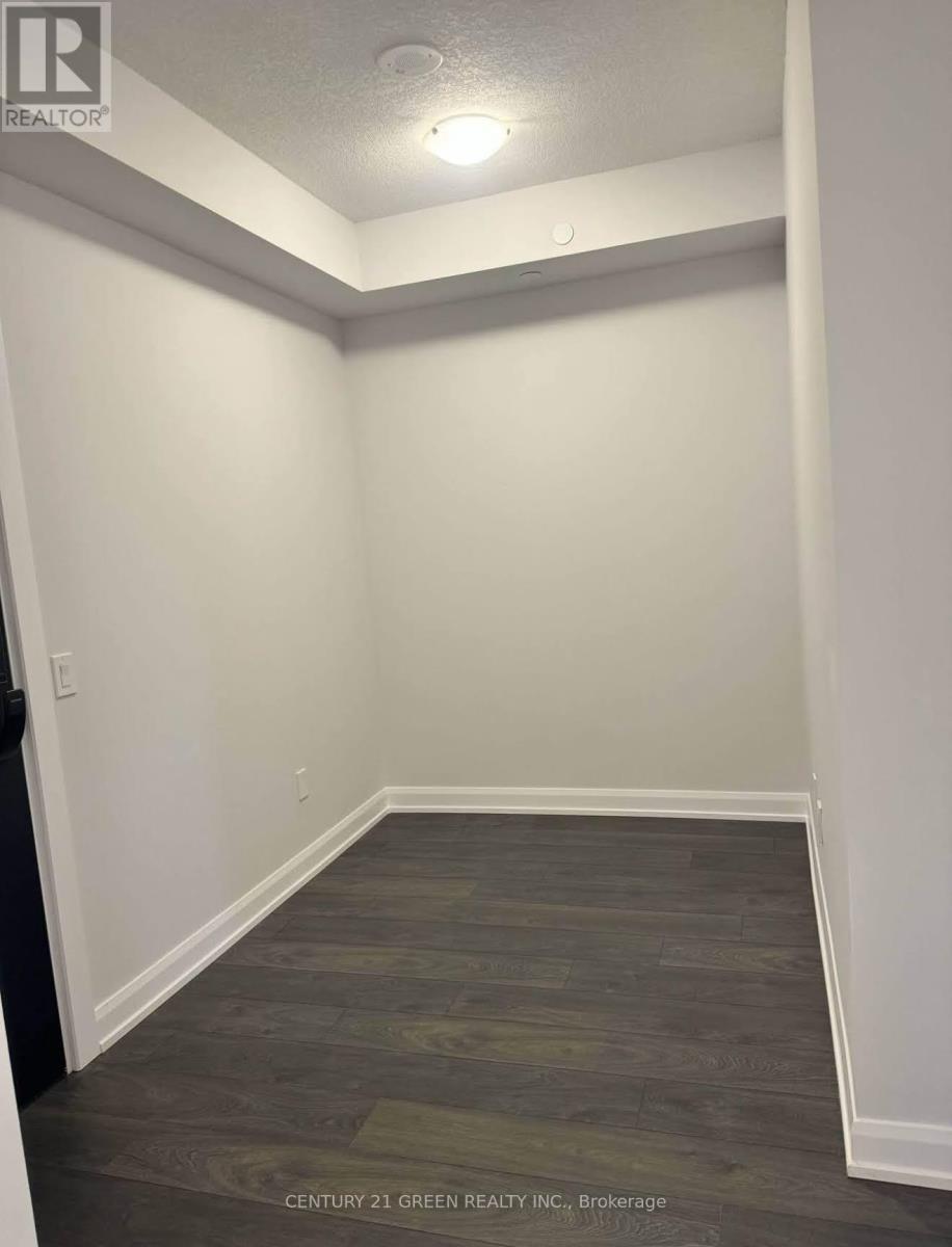 205 - 3220 William Coltson Avenue, Oakville, Ontario  L6H 7X9 - Photo 11 - W12602822