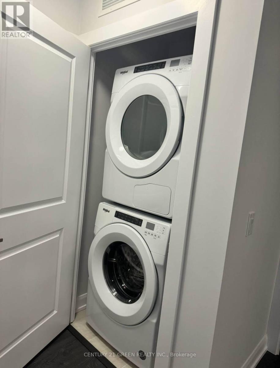 205 - 3220 William Coltson Avenue, Oakville, Ontario  L6H 7X9 - Photo 13 - W12602822