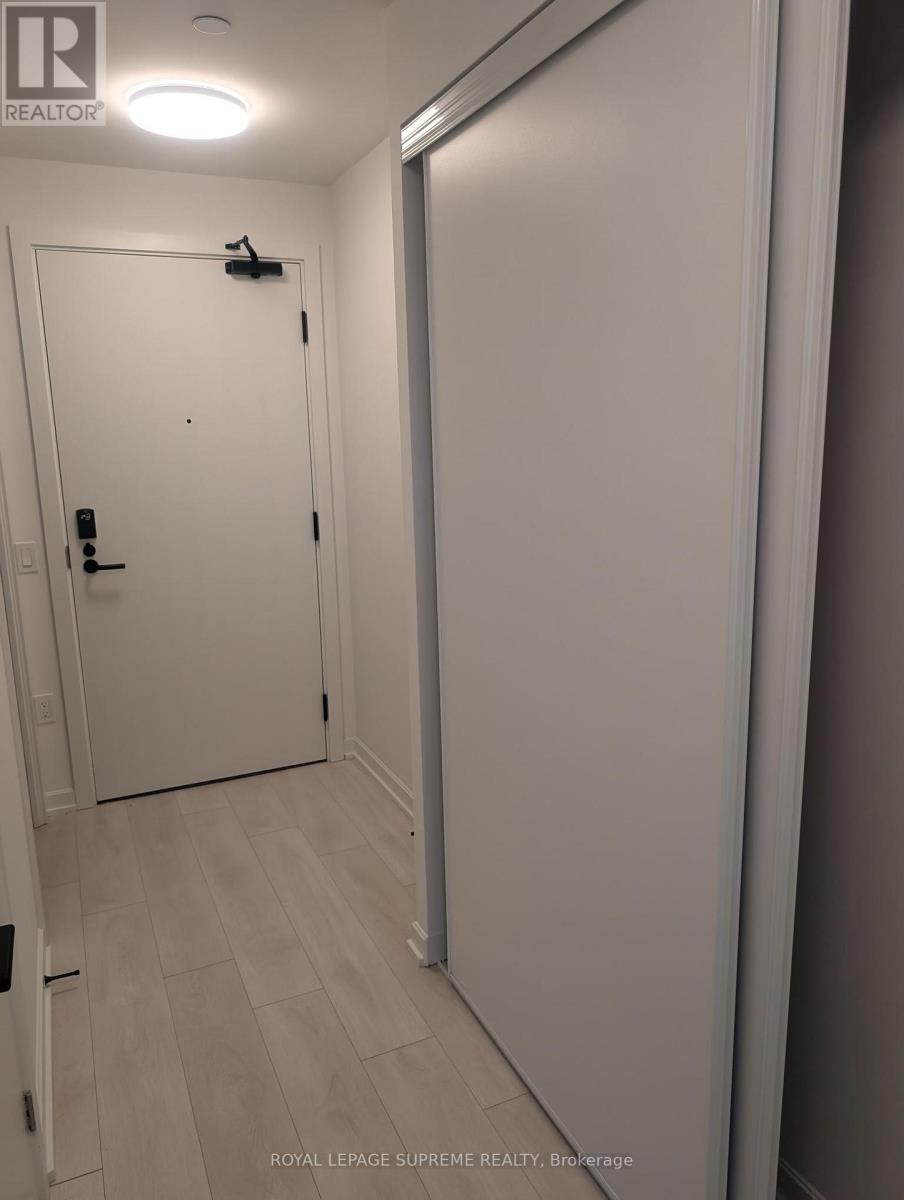 2108 - 1285 Dupont Street N, Toronto, Ontario  M6H 2A6 - Photo 2 - W12602868