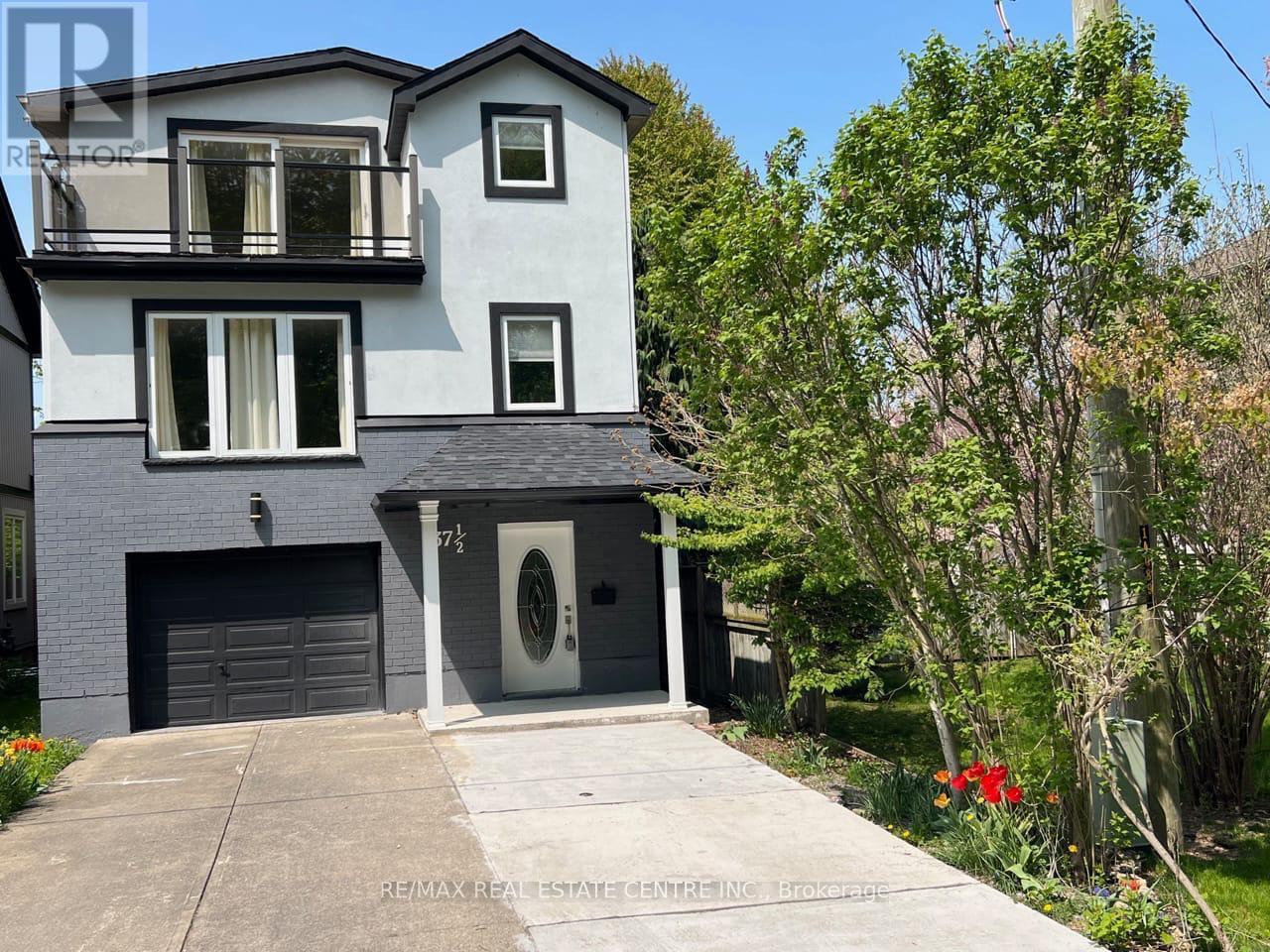 37 1/2 CUMBERLAND STREET, St. Catharines, Ontario