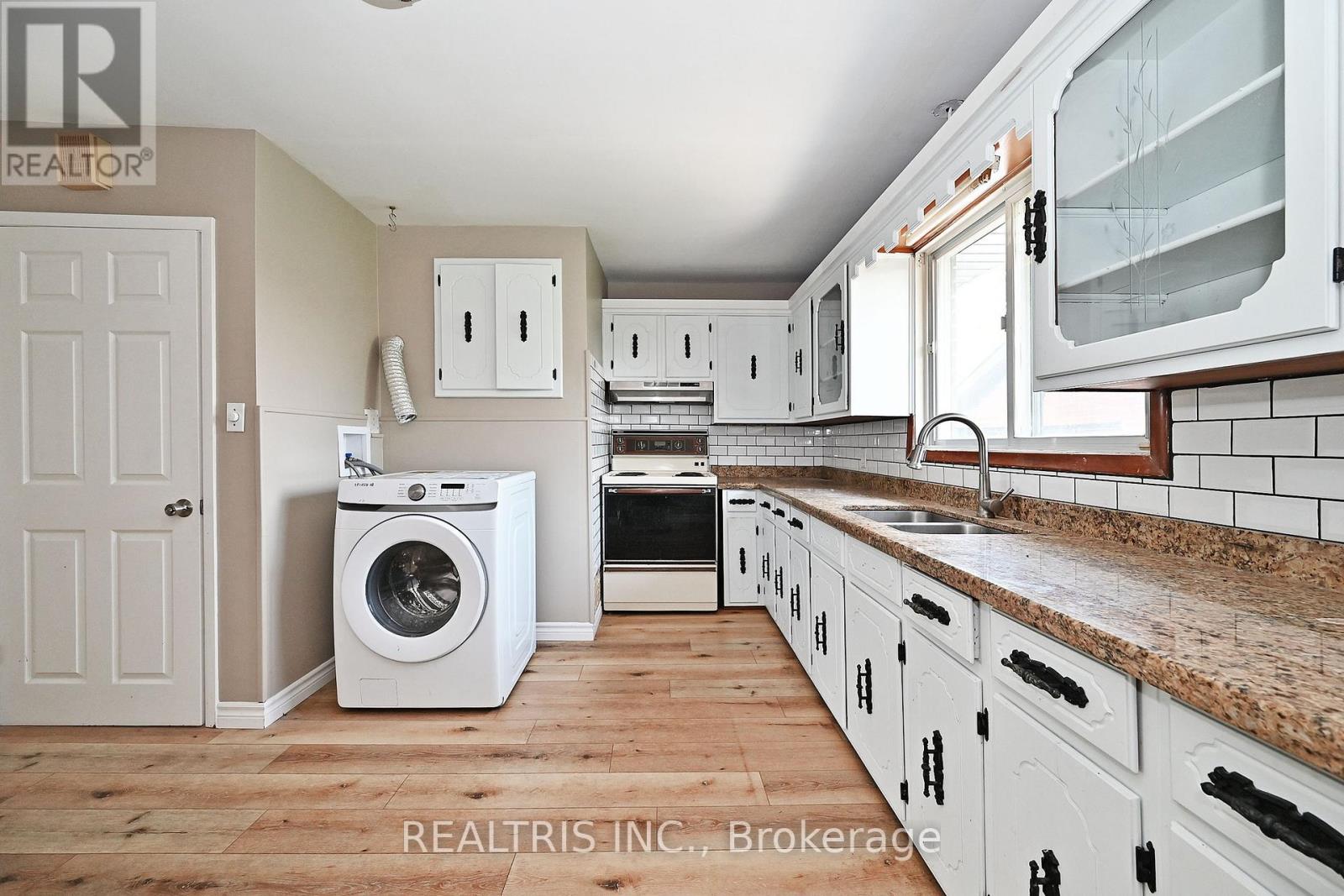 6 Lucerne Place, St. Catharines, Ontario  L2P 2E8 - Photo 18 - X12602776