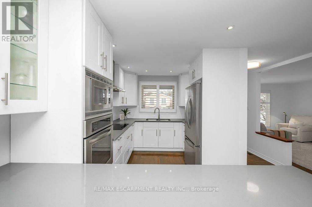 112 Thomas Street, Cambridge, Ontario  N3C 3C7 - Photo 13 - X12602806