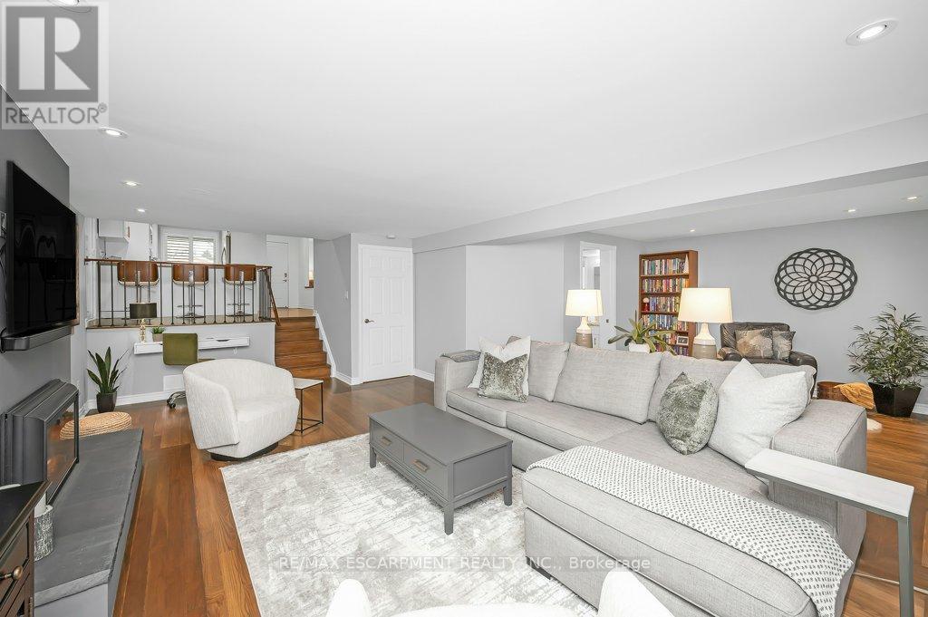 112 Thomas Street, Cambridge, Ontario  N3C 3C7 - Photo 21 - X12602806