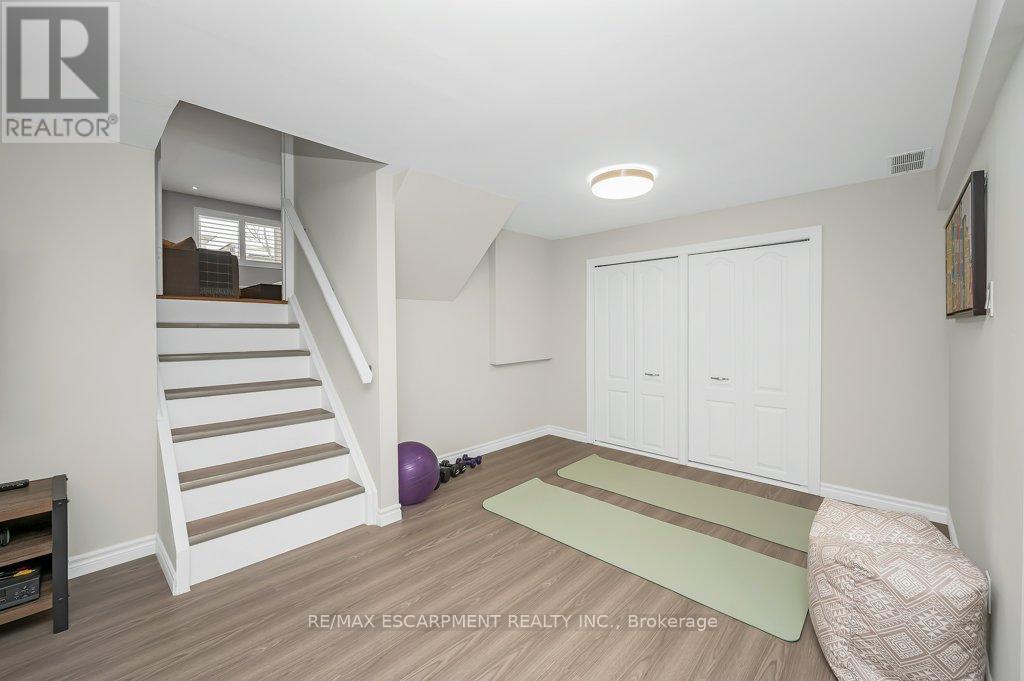 112 Thomas Street, Cambridge, Ontario  N3C 3C7 - Photo 35 - X12602806