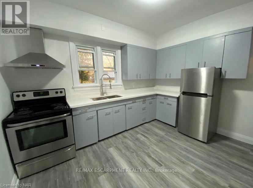 2 - 67 Mccalla Drive, St. Catharines, Ontario  L2N 1A4 - Photo 6 - X12602824