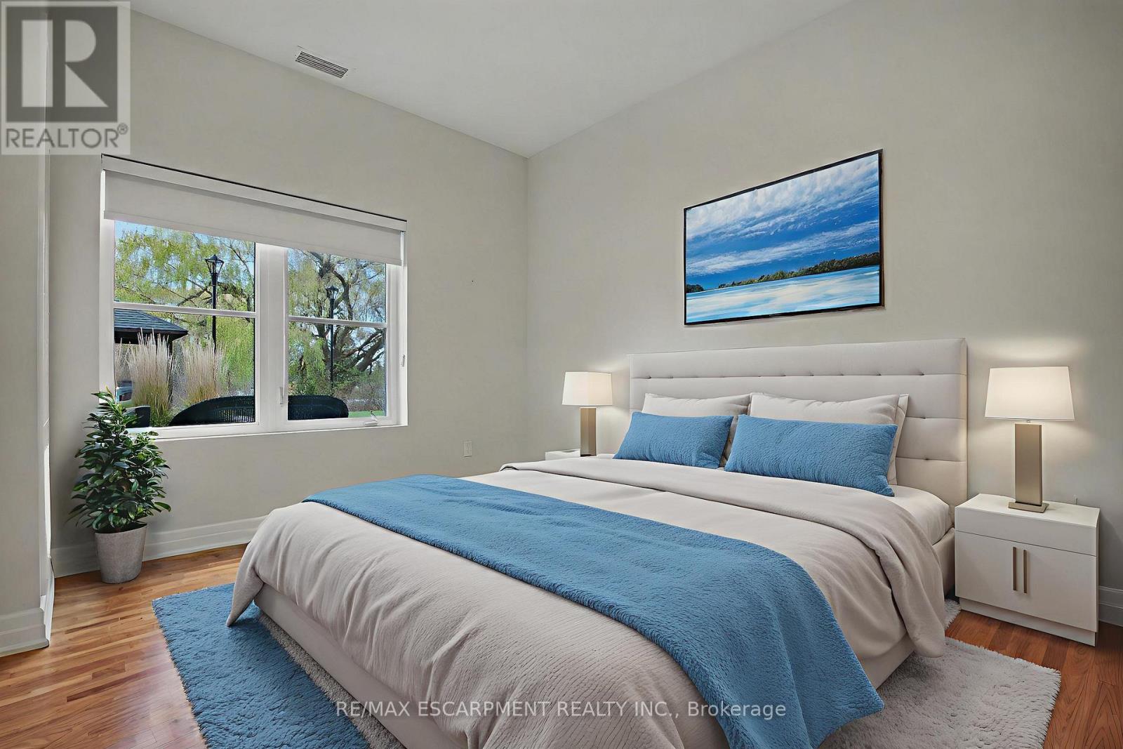 006 - 39 Sister Varga Terrace, Hamilton, Ontario L9B 0J7 - Photo 17 - X12602850