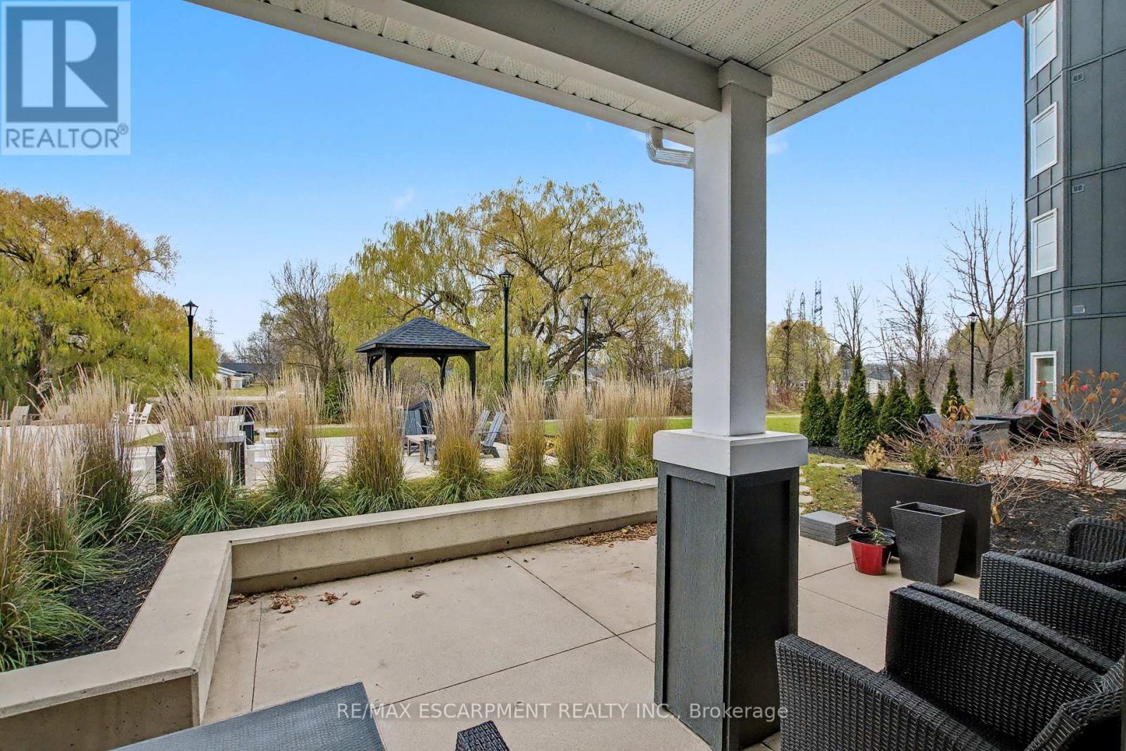 006 - 39 Sister Varga Terrace, Hamilton, Ontario L9B 0J7 - Photo 26 - X12602850