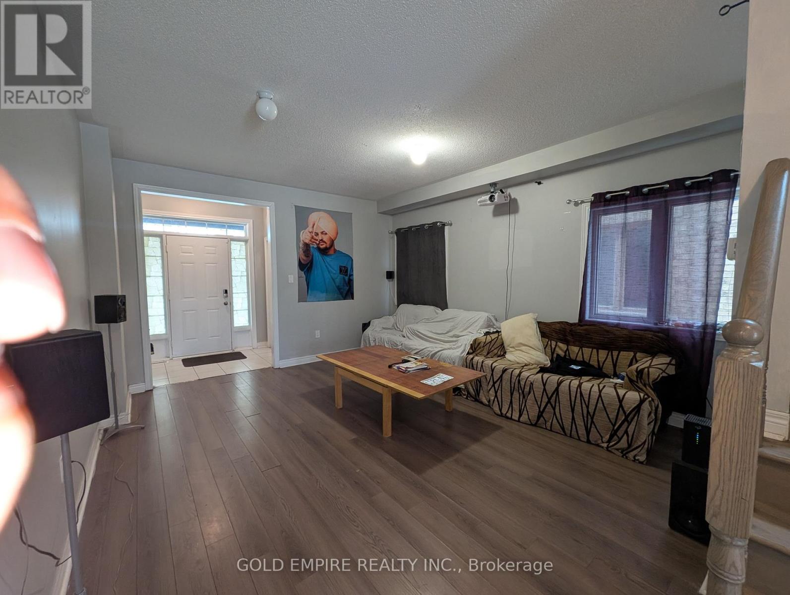 7511 Marpin Court, Niagara Falls, Ontario  L2H 0P3 - Photo 11 - X12602936