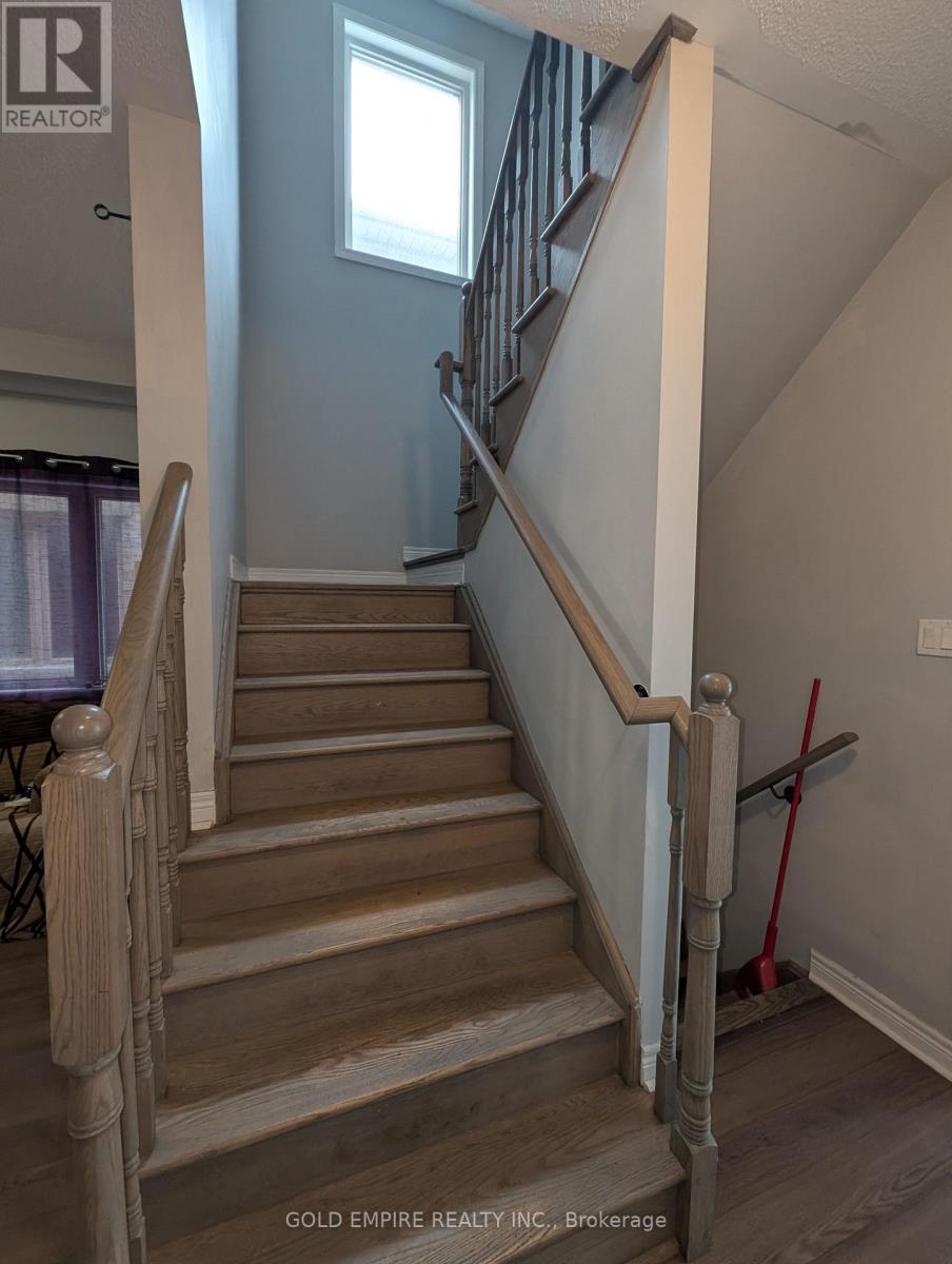 7511 Marpin Court, Niagara Falls, Ontario  L2H 0P3 - Photo 12 - X12602936