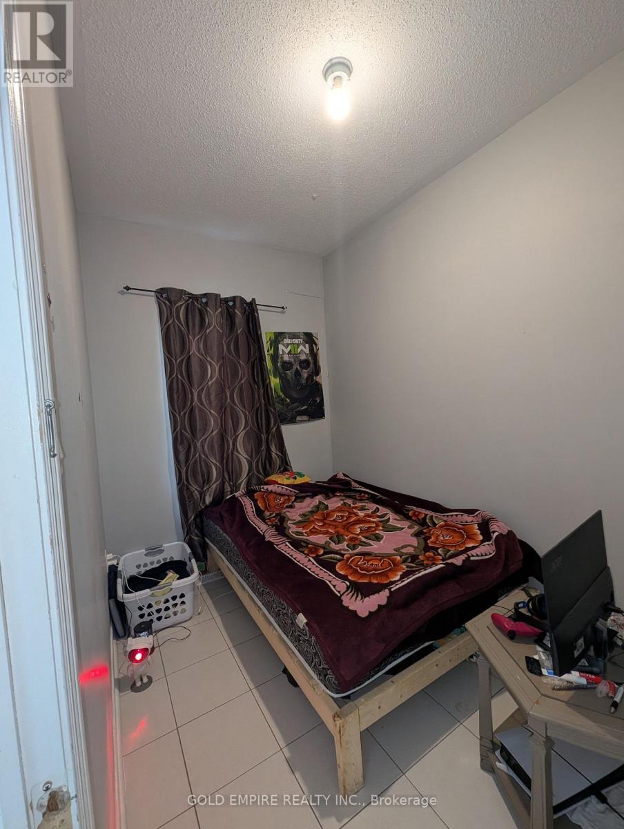 7511 Marpin Court, Niagara Falls, Ontario  L2H 0P3 - Photo 16 - X12602936