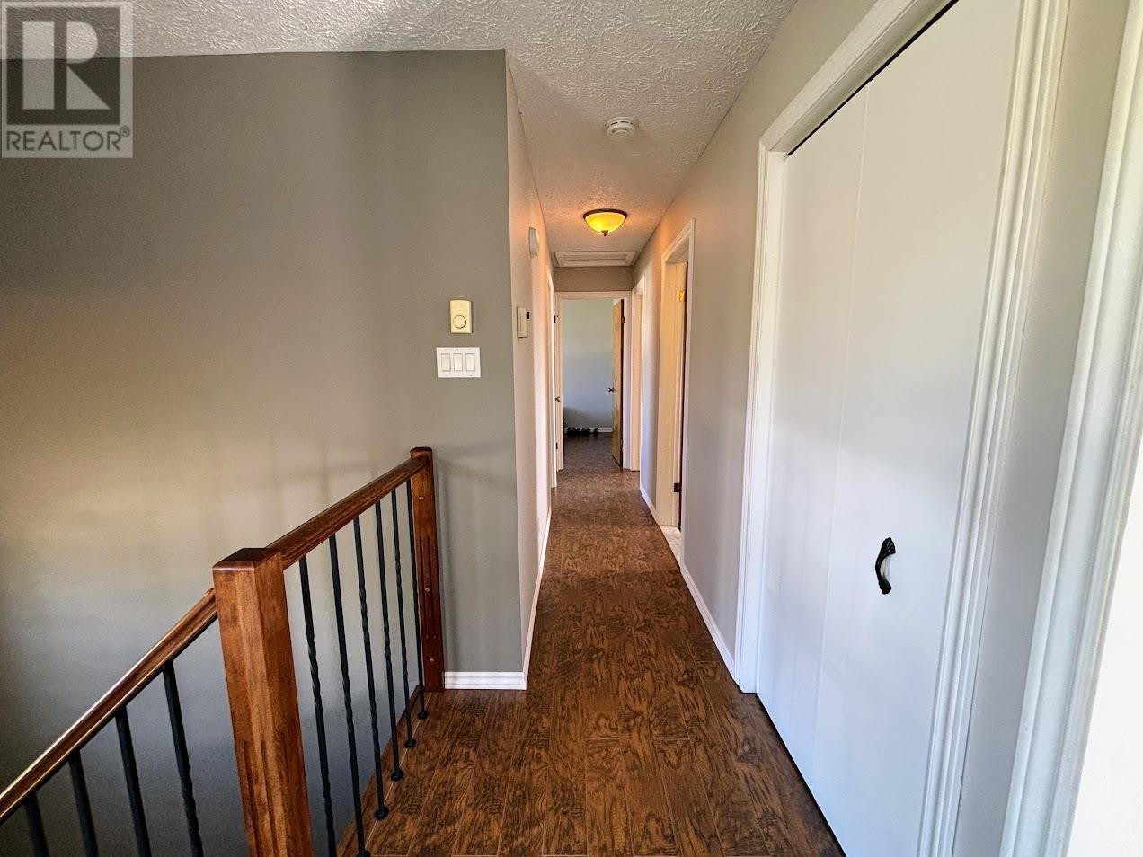 8 Otter Ave, Manitouwadge, Ontario  P0T 2C0 - Photo 10 - TB253052