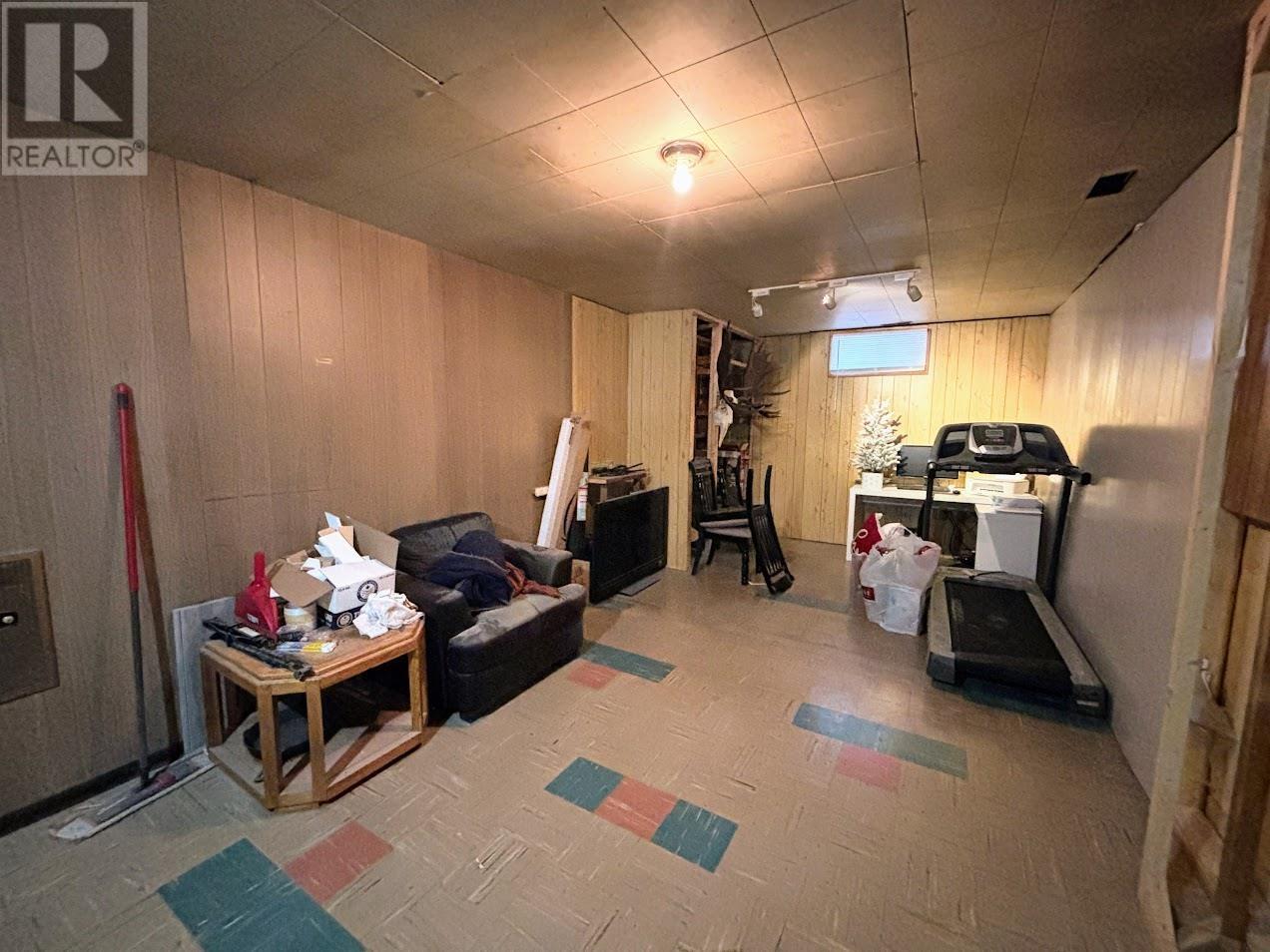 32 Mona Dr, Manitouwadge, Ontario  P0T 2C0 - Photo 30 - TB253515