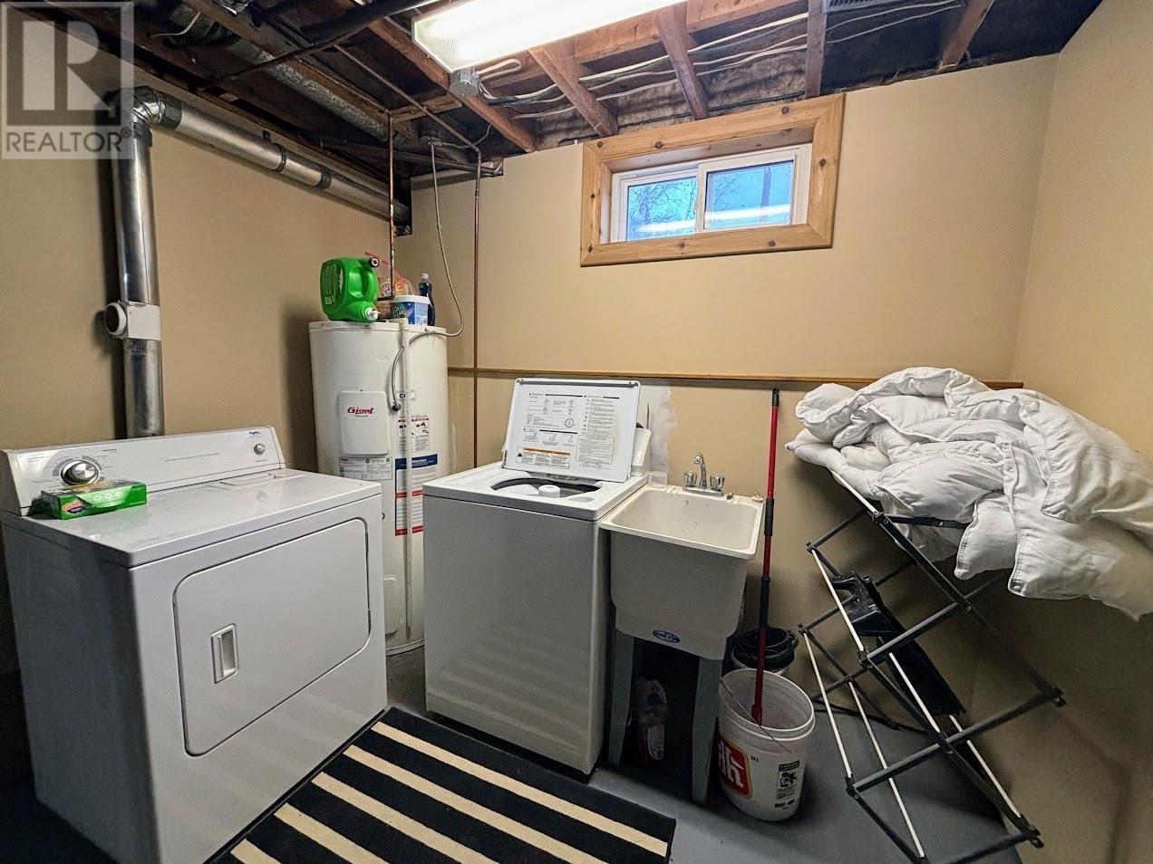 32 Mona Dr, Manitouwadge, Ontario  P0T 2C0 - Photo 35 - TB253515