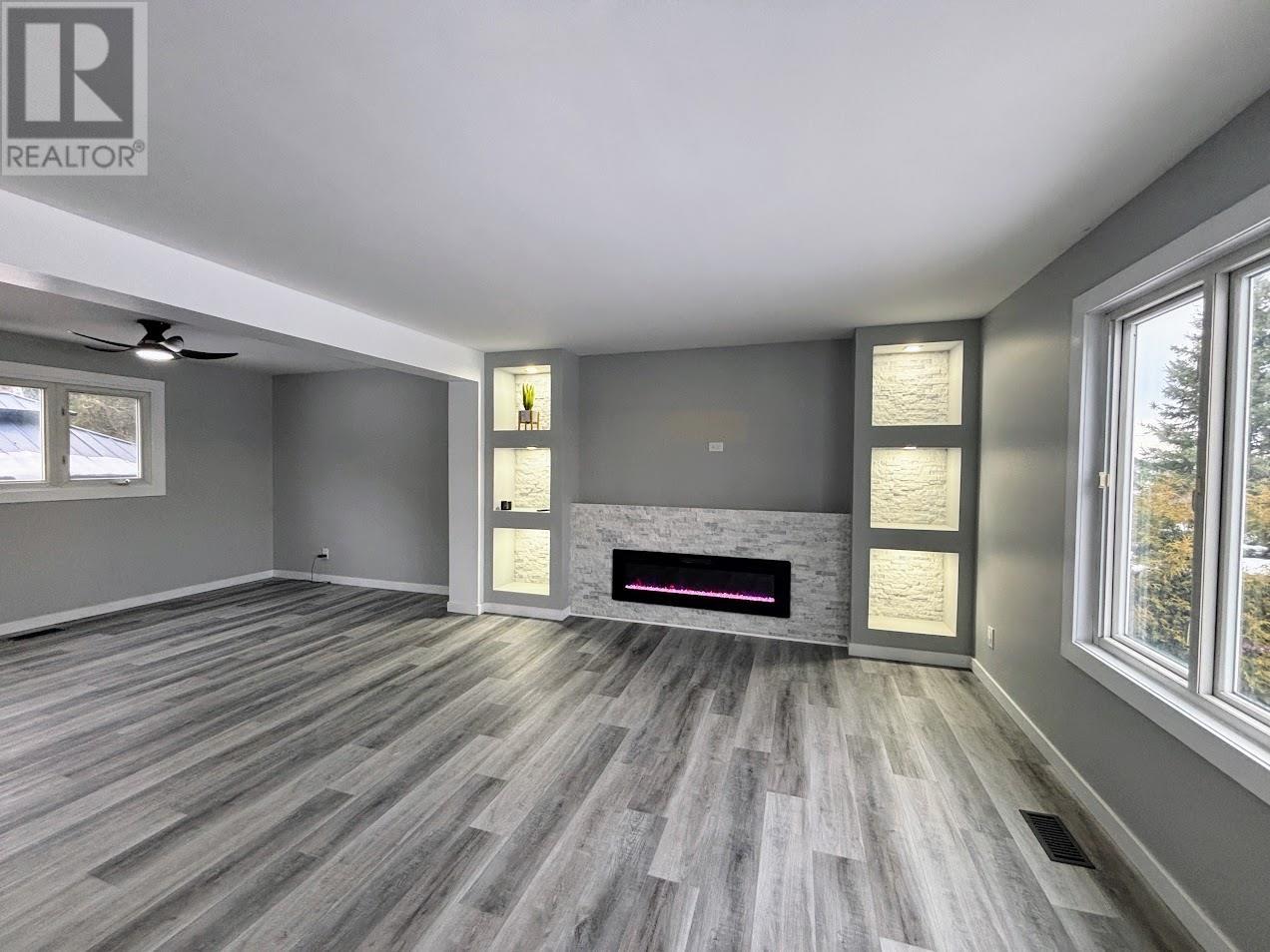 32 Mona Dr, Manitouwadge, Ontario  P0T 2C0 - Photo 7 - TB253515