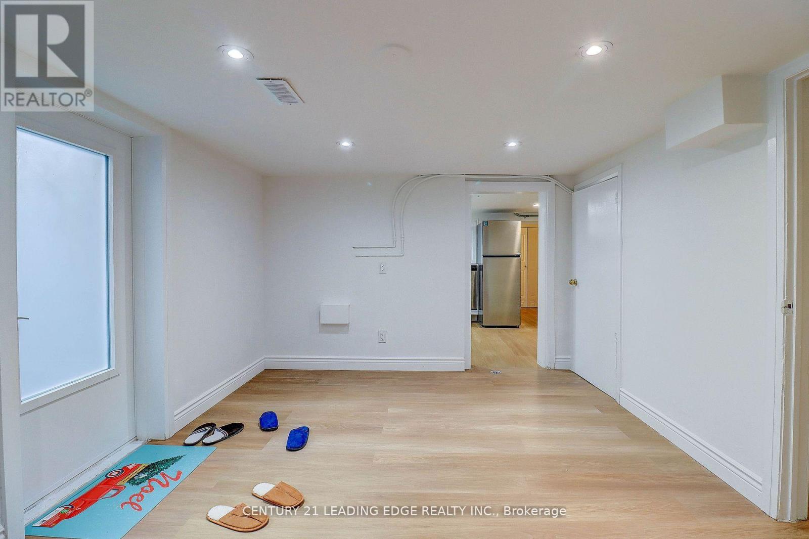 7 Ellsworth Avenue, Toronto, Ontario  M6G 2K4 - Photo 37 - C12601498