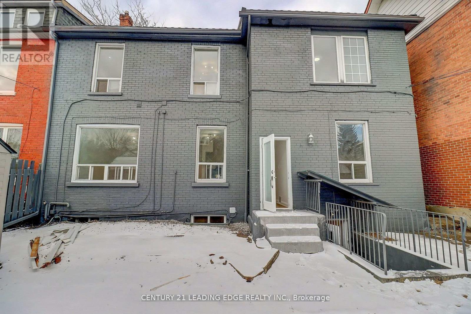 7 Ellsworth Avenue, Toronto, Ontario  M6G 2K4 - Photo 46 - C12601498