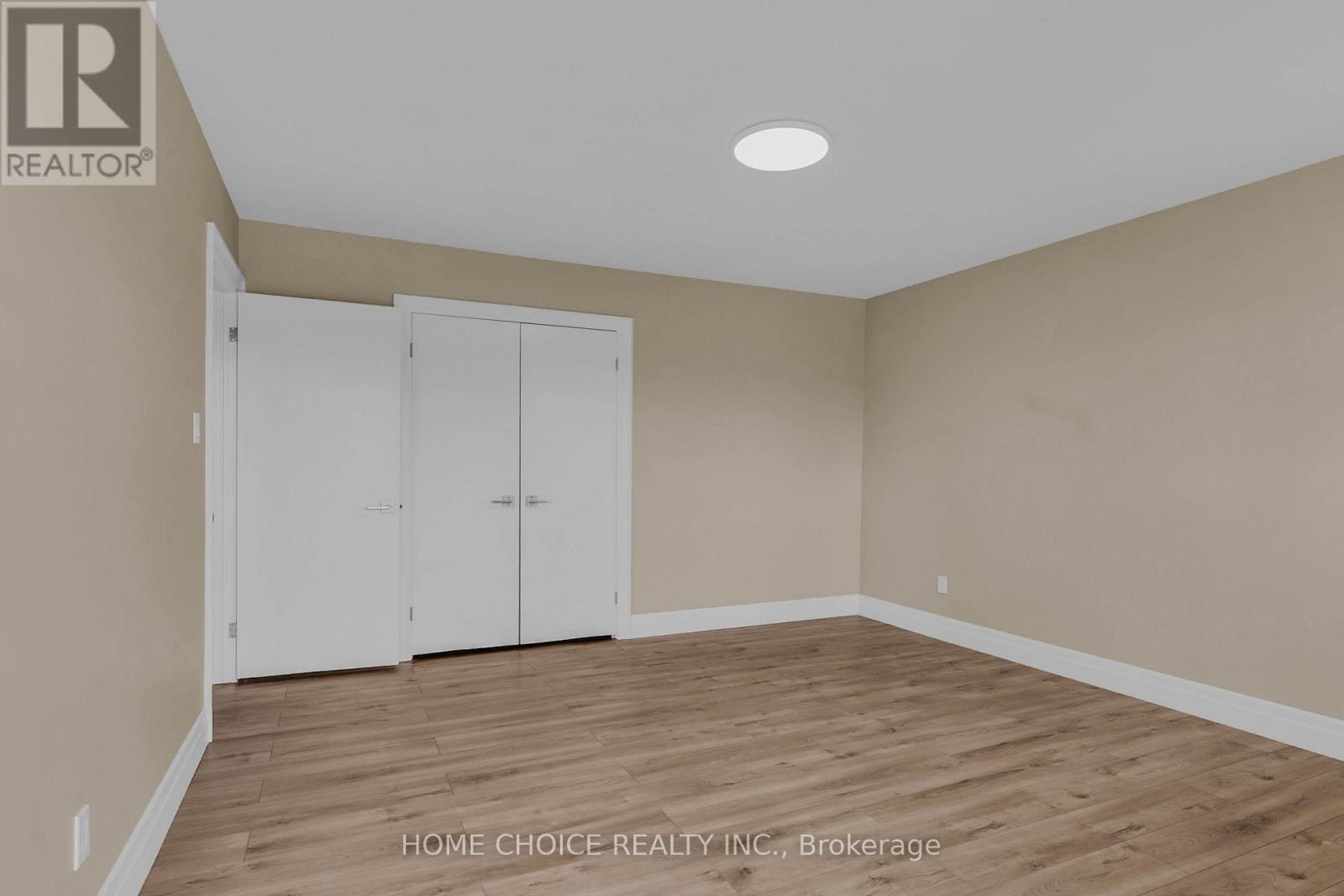 43 Golfwood Heights E, Toronto, Ontario  M9P 3L8 - Photo 36 - W12593564