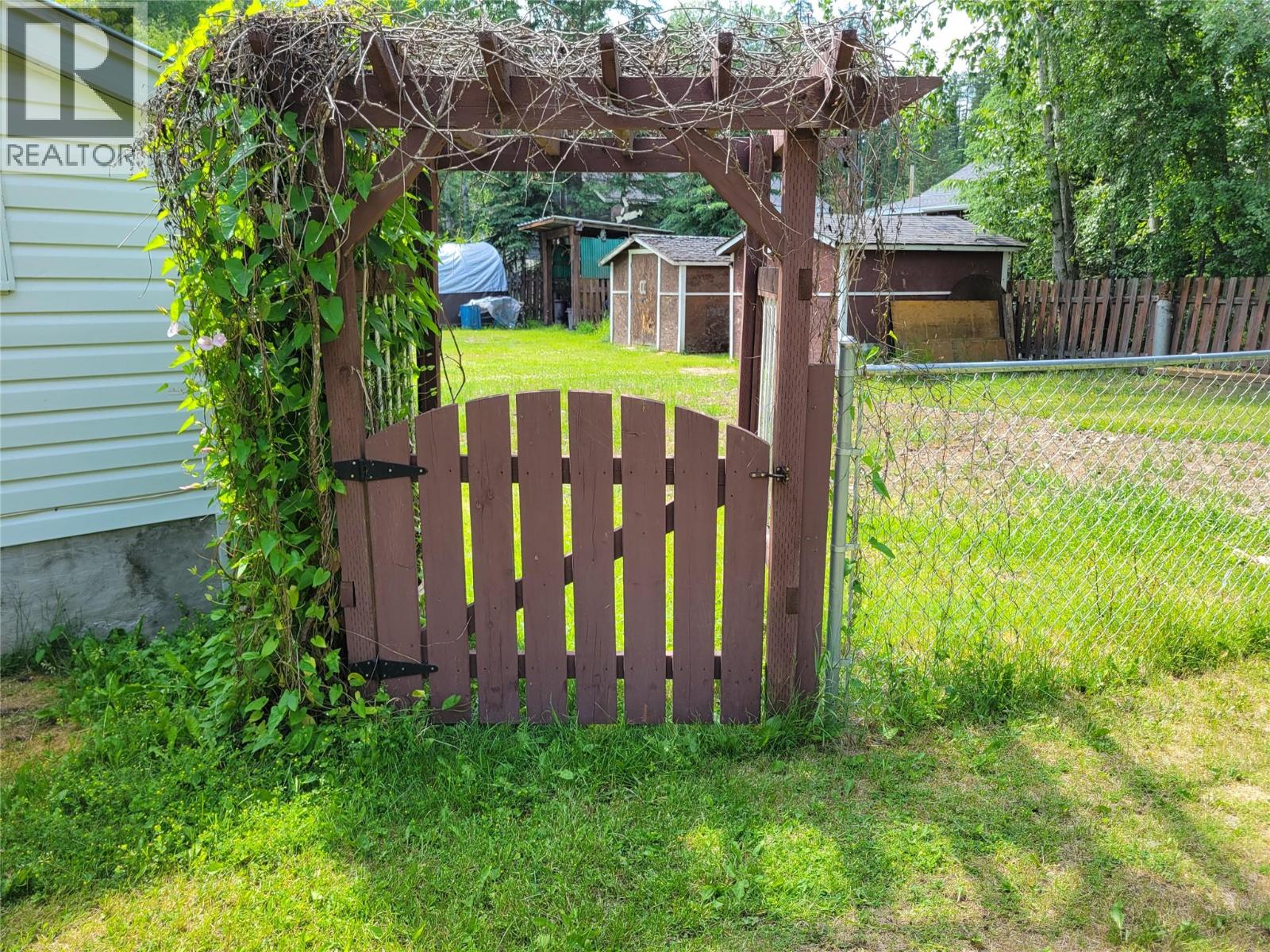 6780 Mead Road, Jaffray, British Columbia  V0B 1T0 - Photo 12 - 10370658