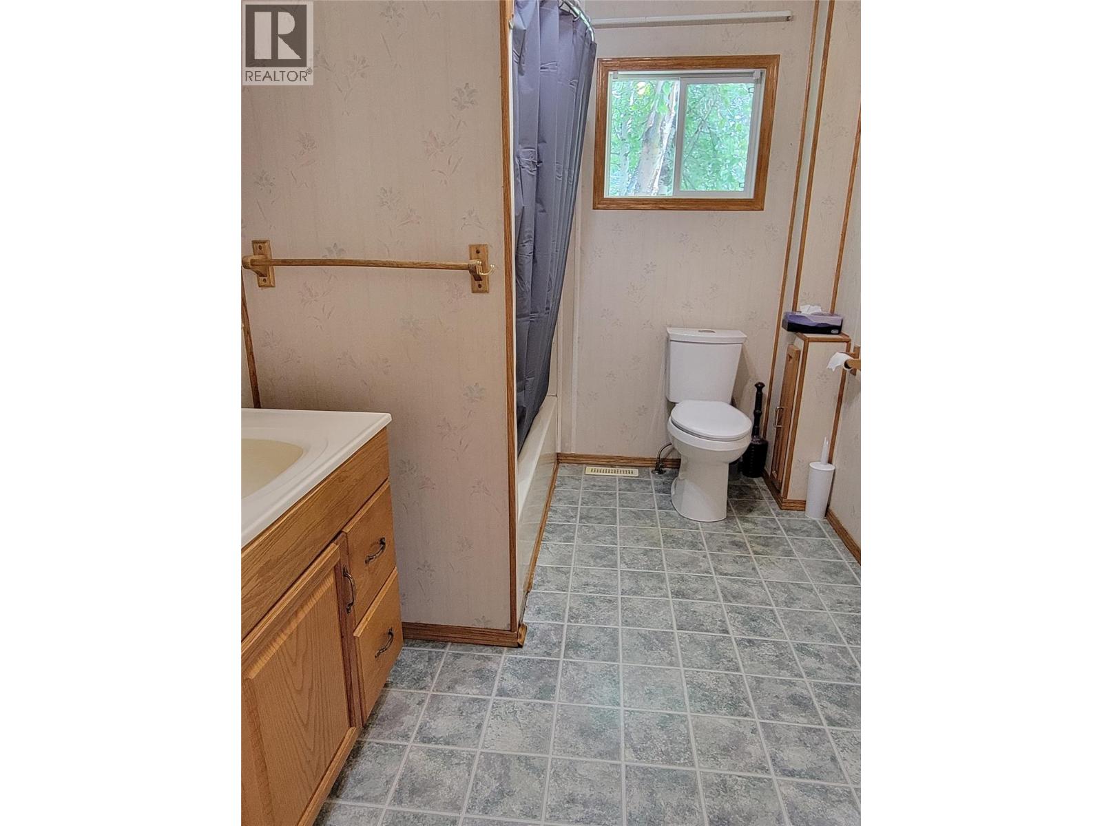 6780 Mead Road, Jaffray, British Columbia  V0B 1T0 - Photo 19 - 10370658