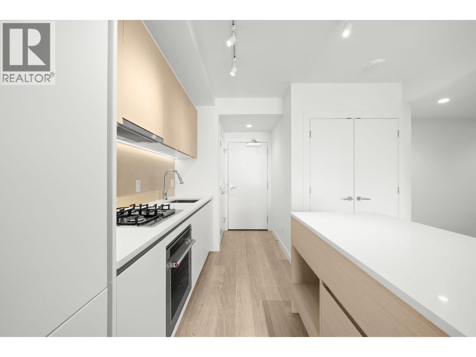 3401 657 Whiting Way, Coquitlam, British Columbia  V3J 0J6 - Photo 11 - R3072294