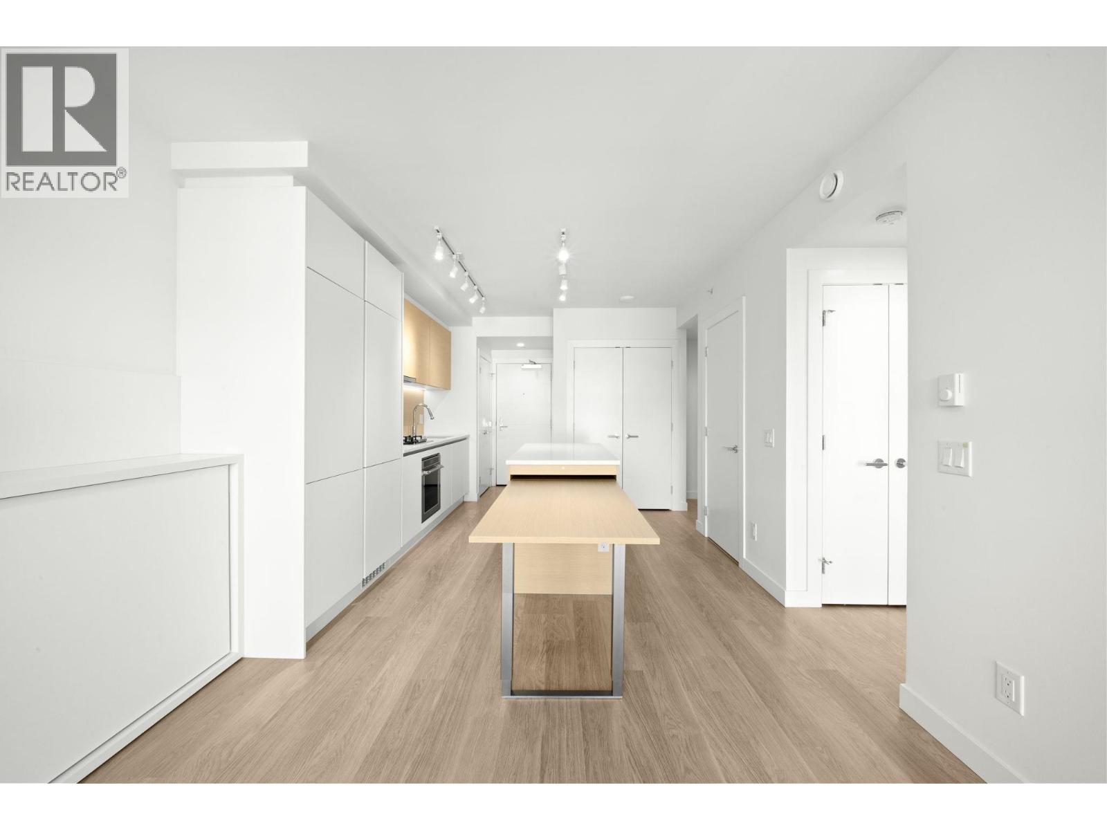 3401 657 Whiting Way, Coquitlam, British Columbia  V3J 0J6 - Photo 15 - R3072294