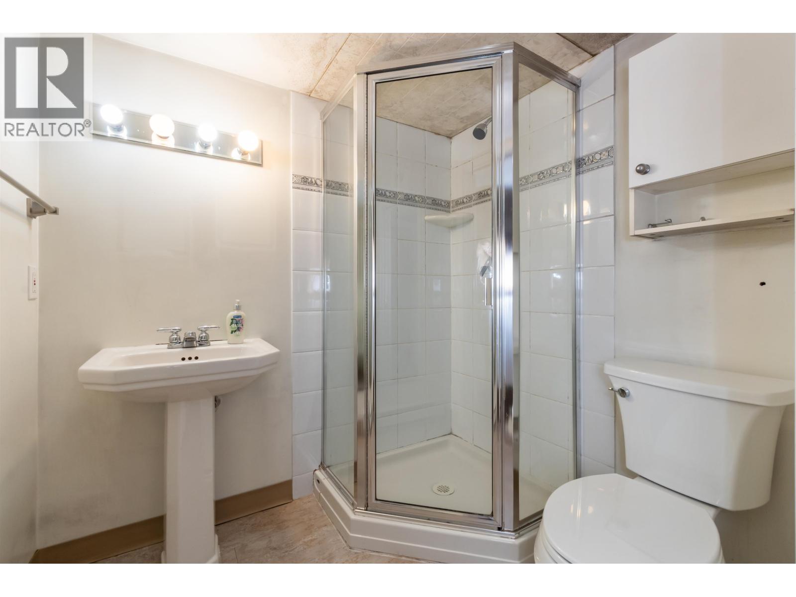 1945 W 45th Avenue, Vancouver, British Columbia  V6M 2H7 - Photo 19 - R3072292