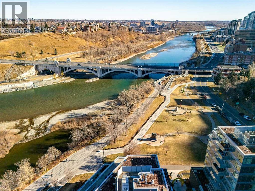 301, 128 2 Street Sw, Calgary, Alberta  T2P 0X3 - Photo 4 - A2268962