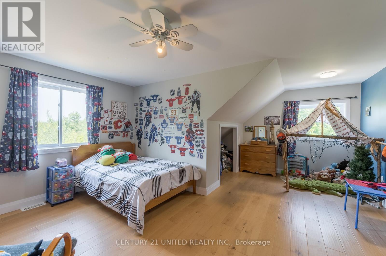 142 Hickory Beach Road, Kawartha Lakes, Ontario K0M 1N0 - Photo 32 - X12344223