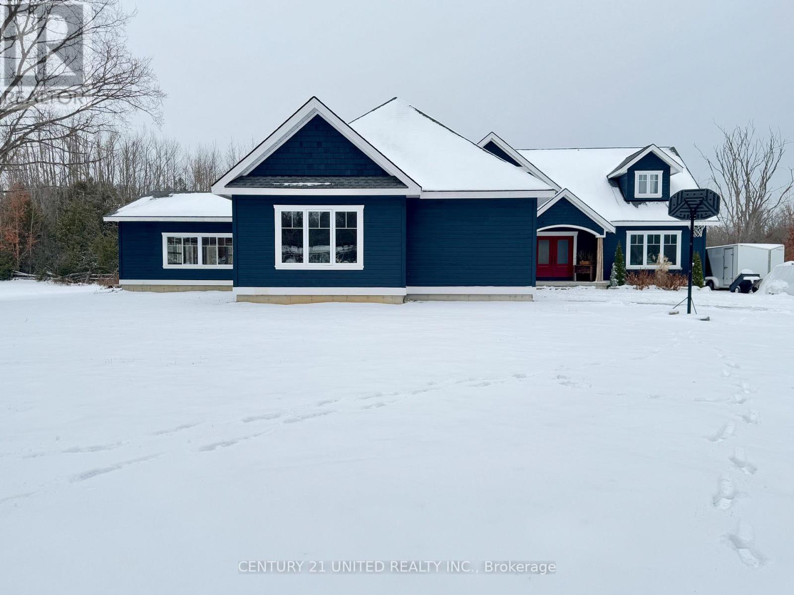 142 Hickory Beach Road, Kawartha Lakes, Ontario K0M 1N0 - Photo 43 - X12344223