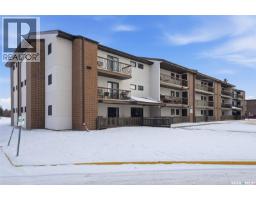 210 211 Tait Place Wildwood, Saskatoon, Ca