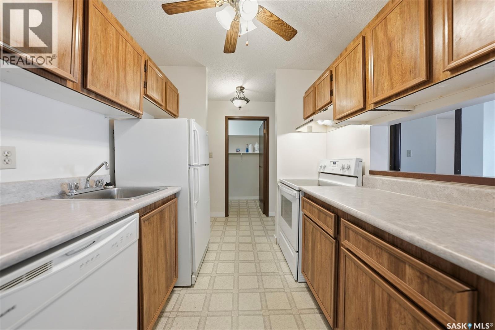 210 211 Tait Place, Saskatoon, Saskatchewan  S7H 5L5 - Photo 6 - SK025128