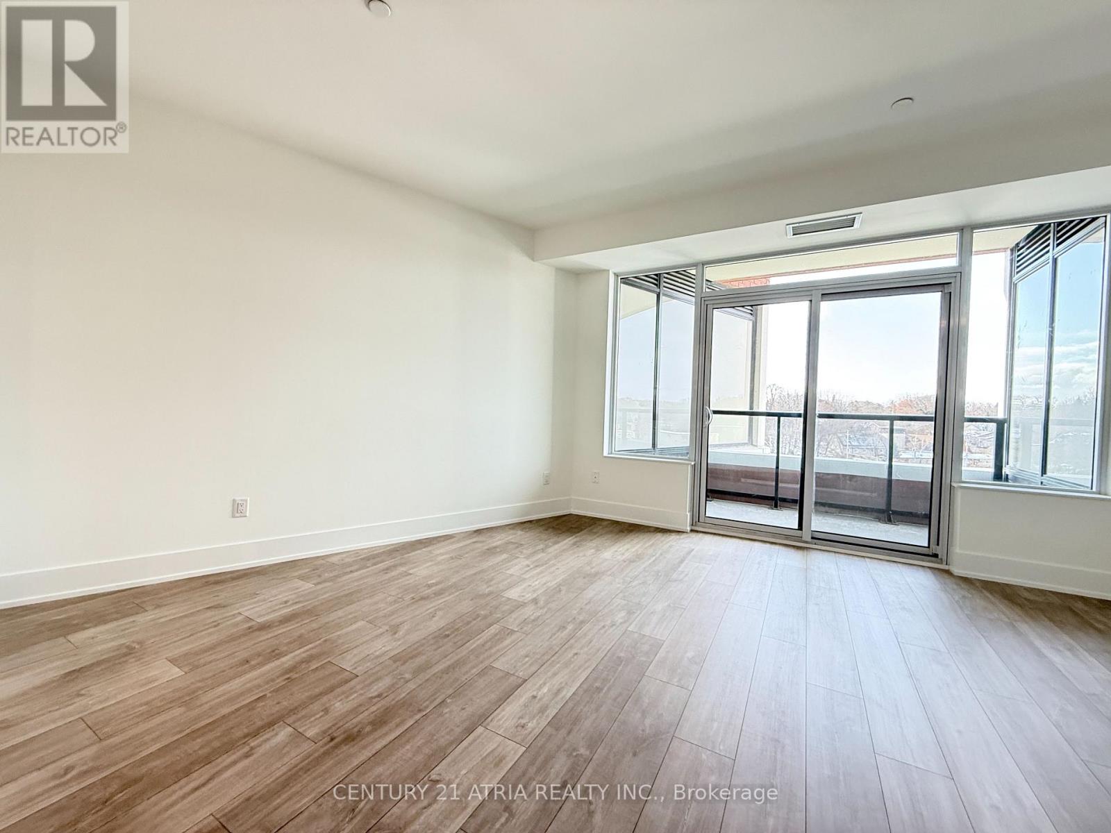 718 - 259 The Kingsway, Toronto, Ontario M9A 0G2 - Photo 5 - W12602718