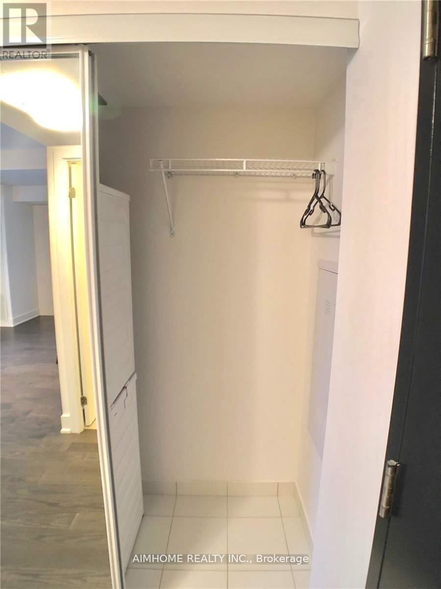 2606 - 955 Bay Street, Toronto, Ontario  M5S 0C6 - Photo 6 - C12602910