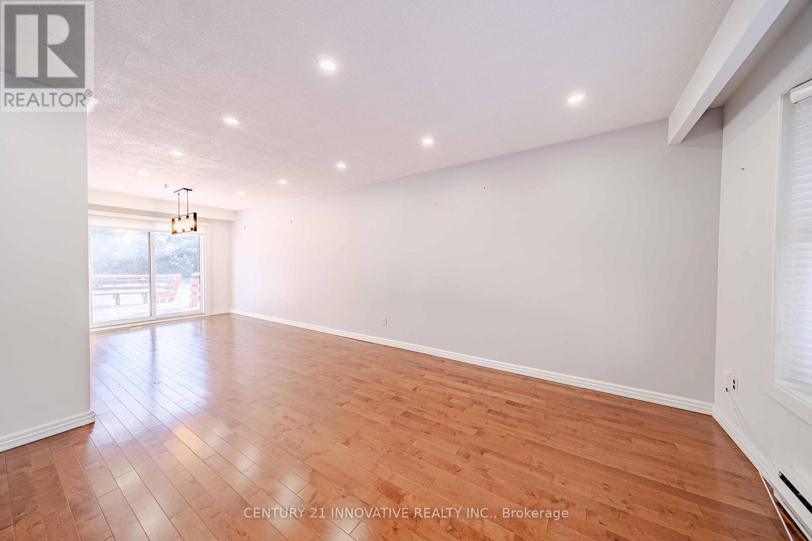 1135 Lobelia Court, Oshawa, Ontario  L1G 3H3 - Photo 7 - E12602892