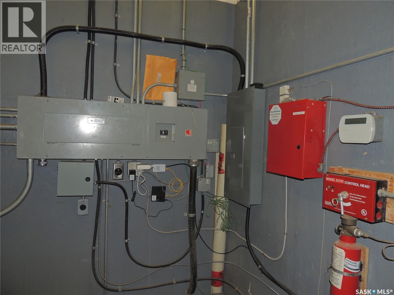 540 Bourquin Road, Estevan, Saskatchewan  S4A 2A7 - Photo 9 - SK025222