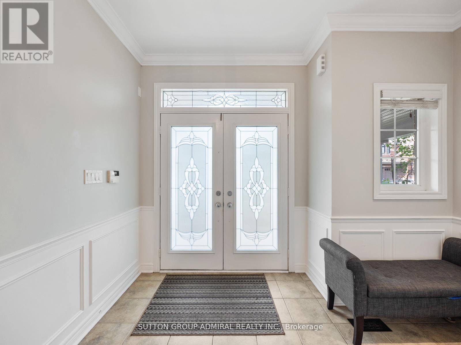 192 Chayna Crescent, Vaughan, Ontario  L6A 0L7 - Photo 3 - N12602888