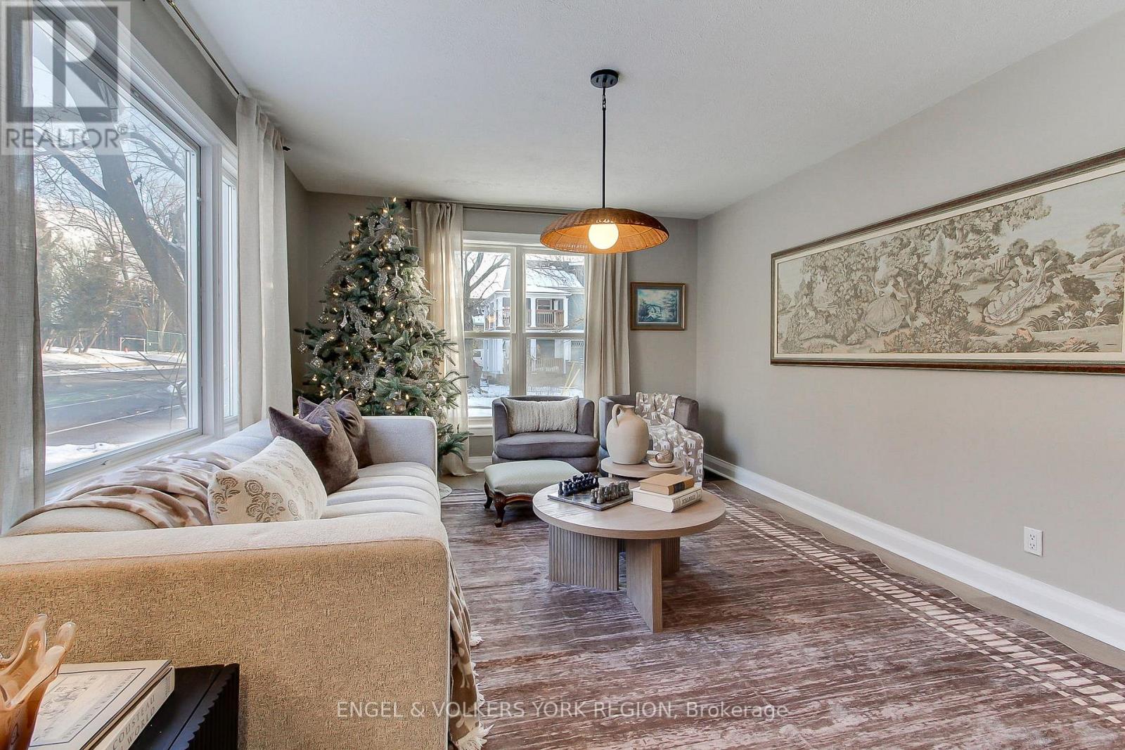 16942 Bayview Avenue, Newmarket, Ontario L3Y 6M5 - Photo 6 - N12602914