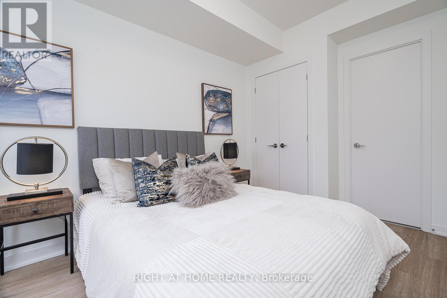 1407 - 15 David Eyer Road, Richmond Hill, Ontario L4S 0N2 - Photo 10 - N12602916