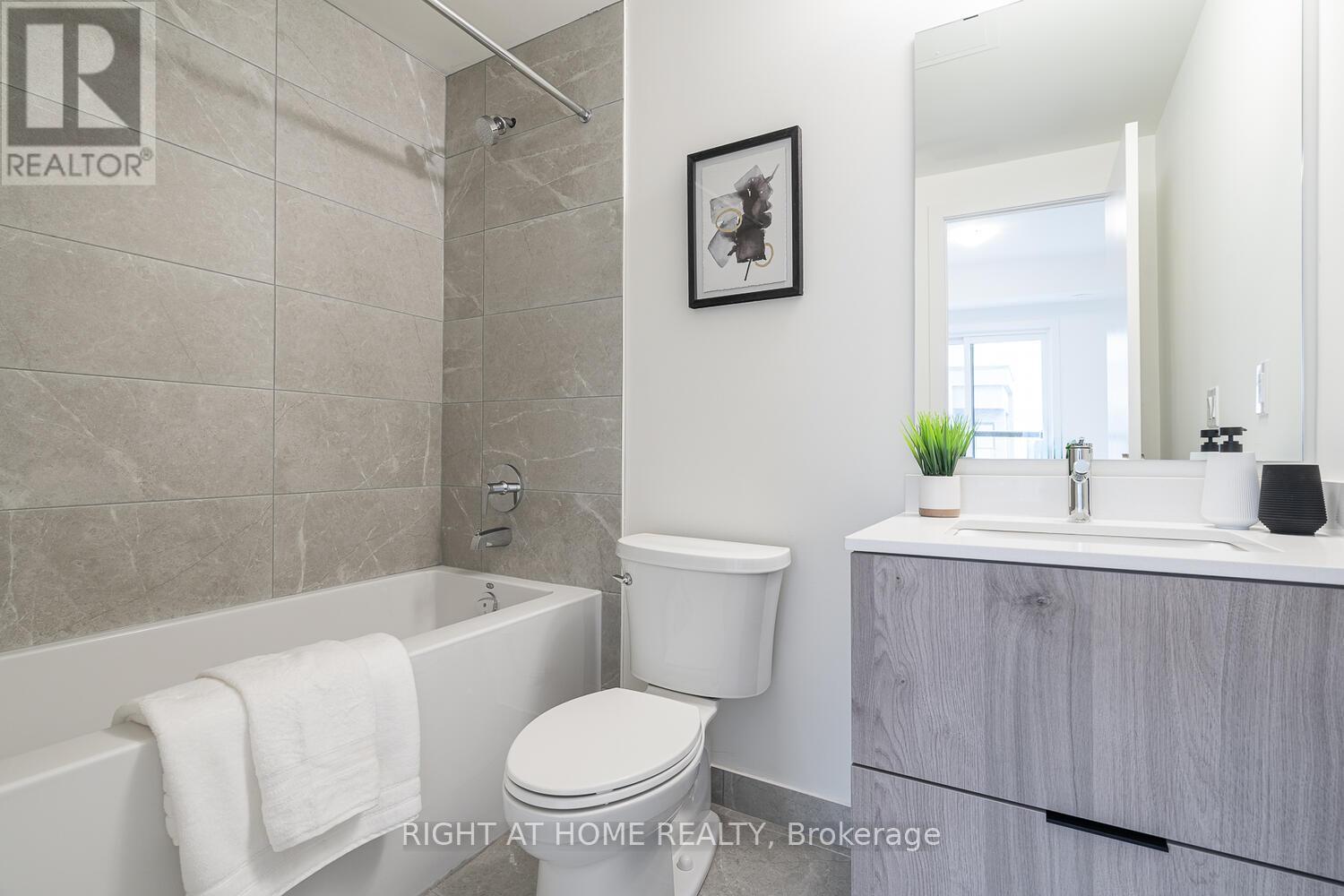 1407 - 15 David Eyer Road, Richmond Hill, Ontario L4S 0N2 - Photo 11 - N12602916