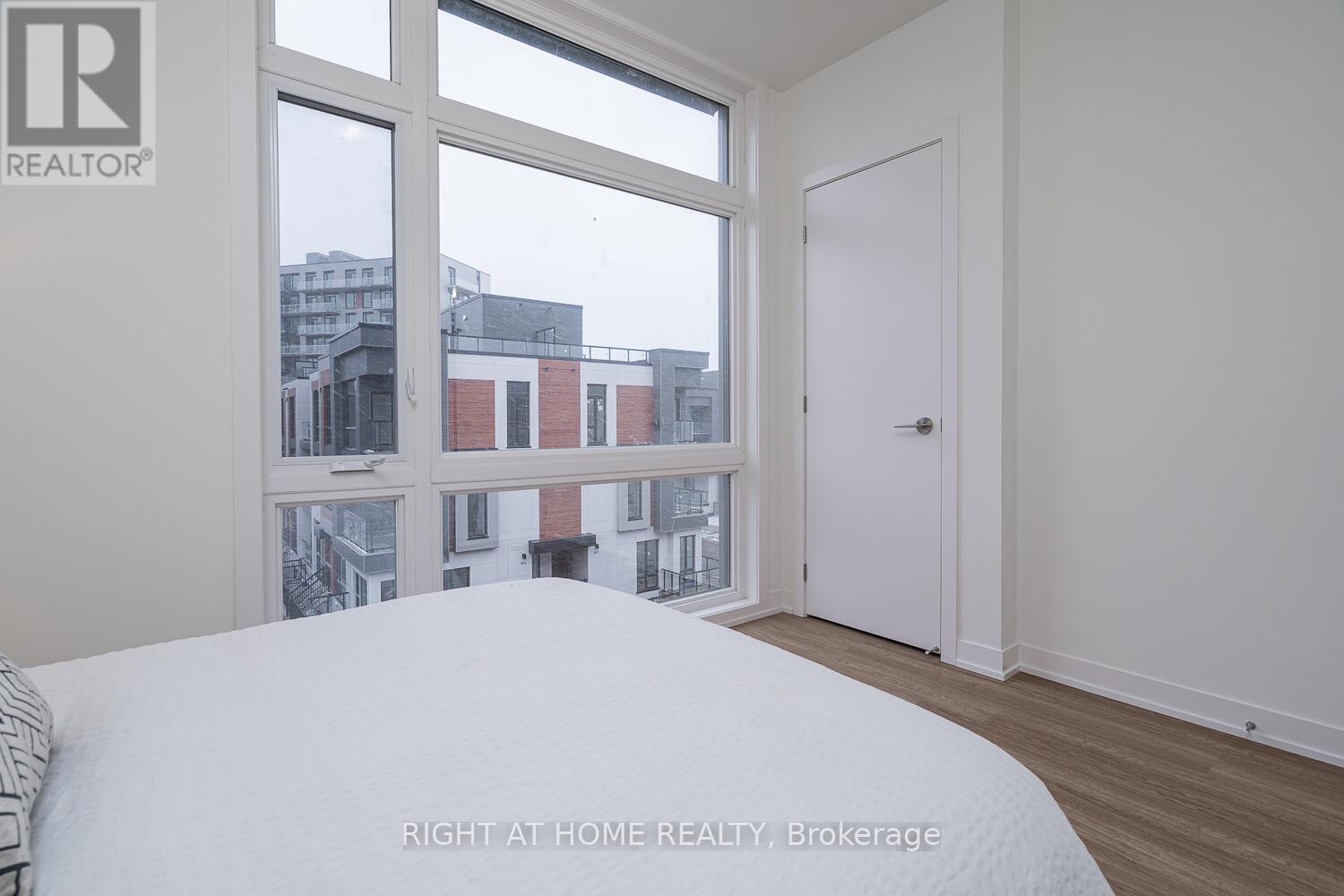 1407 - 15 David Eyer Road, Richmond Hill, Ontario L4S 0N2 - Photo 14 - N12602916