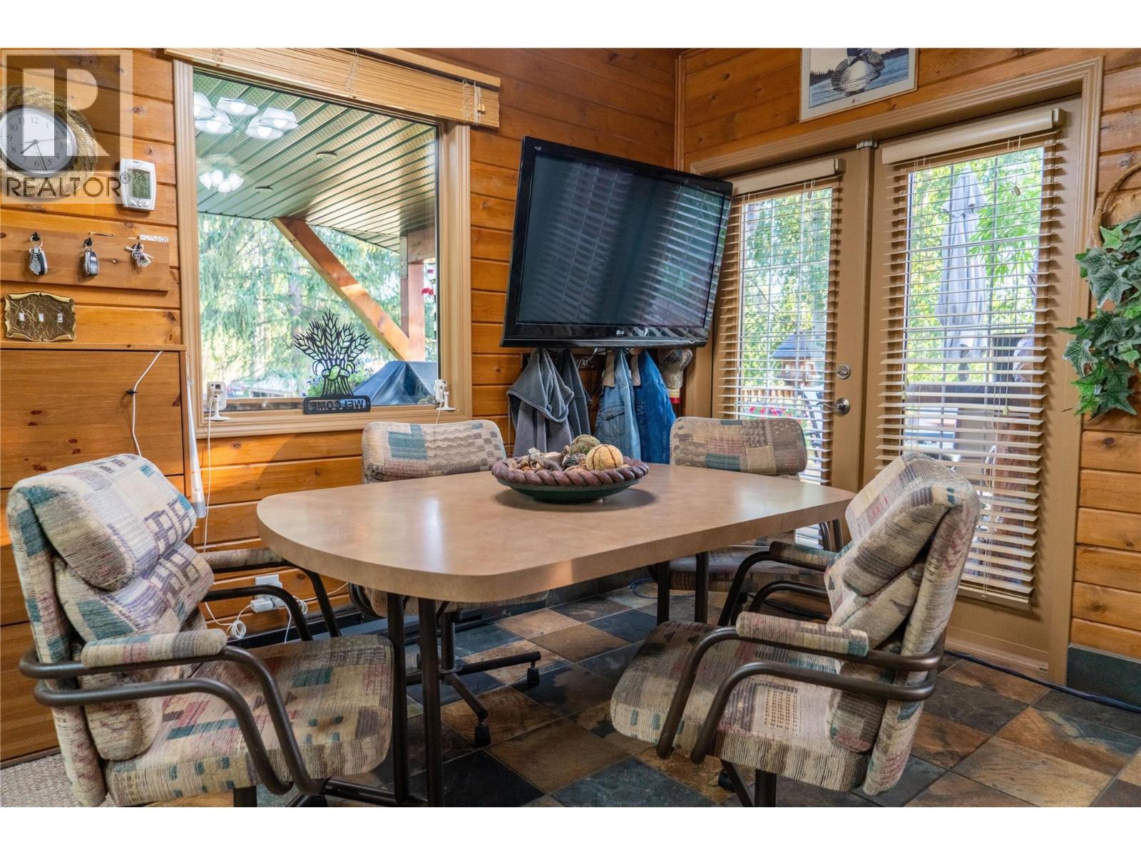 6291 Tie Lake Shore Road N, Jaffray, British Columbia  V0B 1T0 - Photo 17 - 10370662