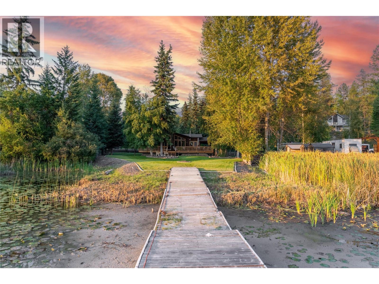 6291 Tie Lake Shore Road N, Jaffray, British Columbia  V0B 1T0 - Photo 9 - 10370662