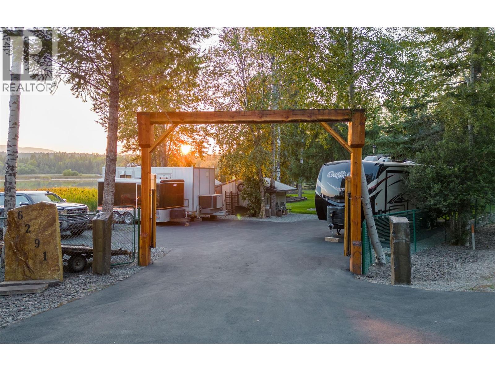 6291 Tie Lake Shore Road N, Jaffray, British Columbia  V0B 1T0 - Photo 6 - 10370662