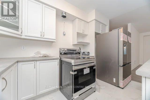 81 Mckernan Avenue, Brantford, Ontario  N3V 0C2 - Photo 11 - X12602900