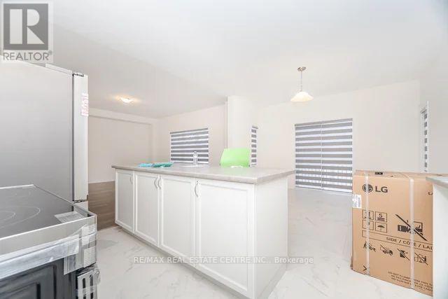 81 Mckernan Avenue, Brantford, Ontario  N3V 0C2 - Photo 13 - X12602900