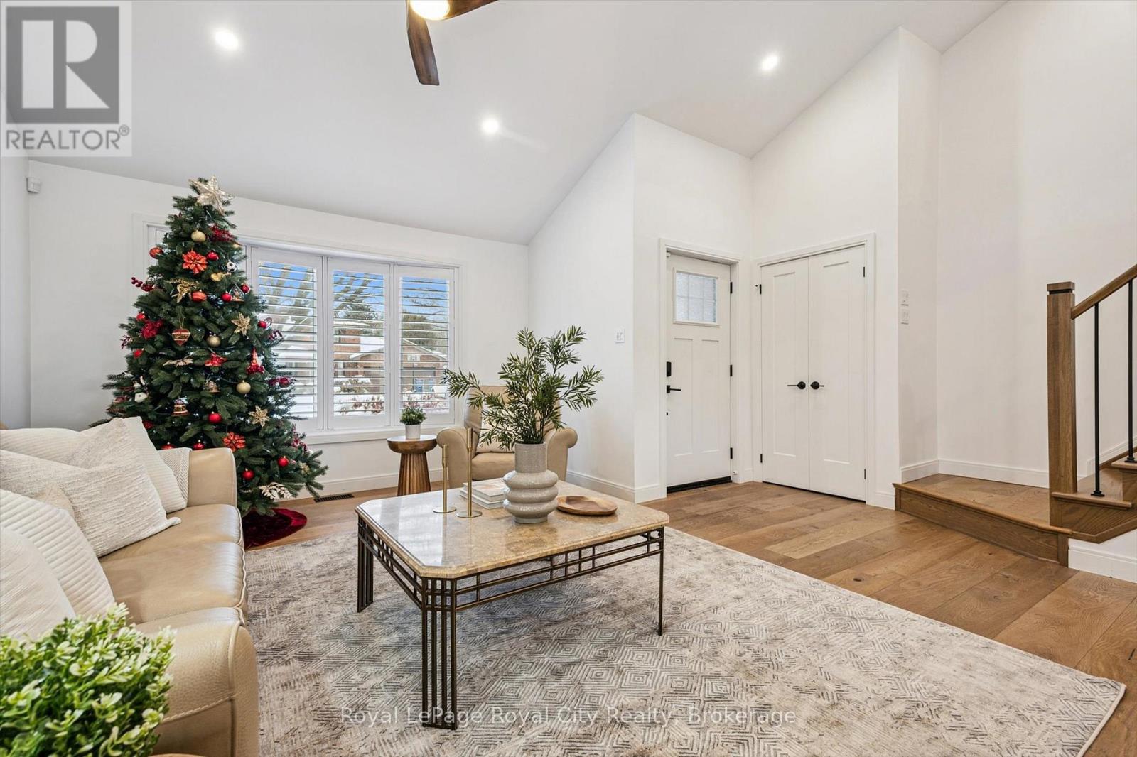 4 Gryphon Place, Guelph, Ontario  N1G 4L7 - Photo 41 - X12602994