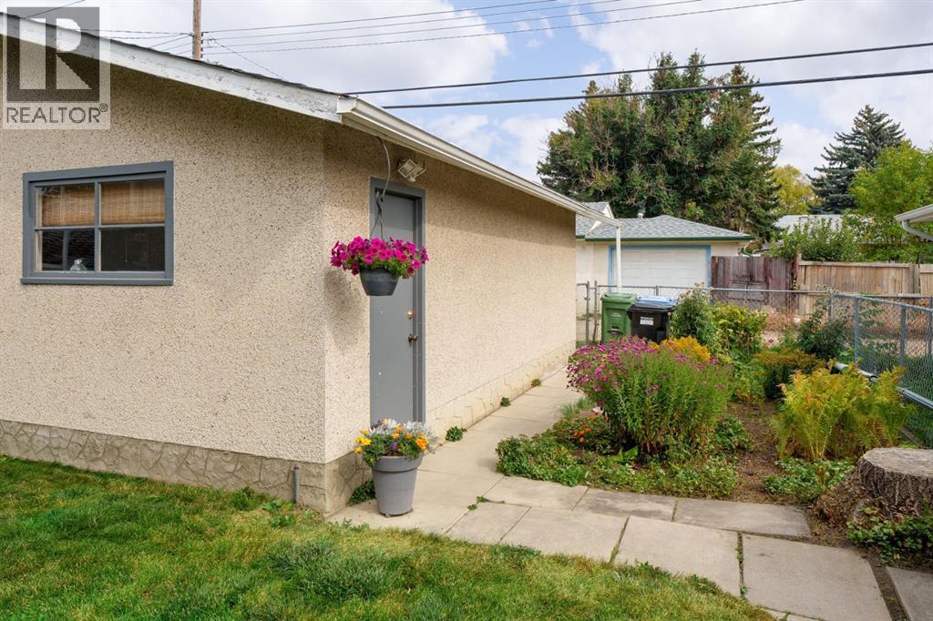 2026 41 Street Se, Calgary, Alberta  T2B 1J1 - Photo 29 - A2264541