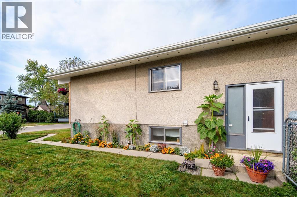 2026 41 Street Se, Calgary, Alberta  T2B 1J1 - Photo 35 - A2264541