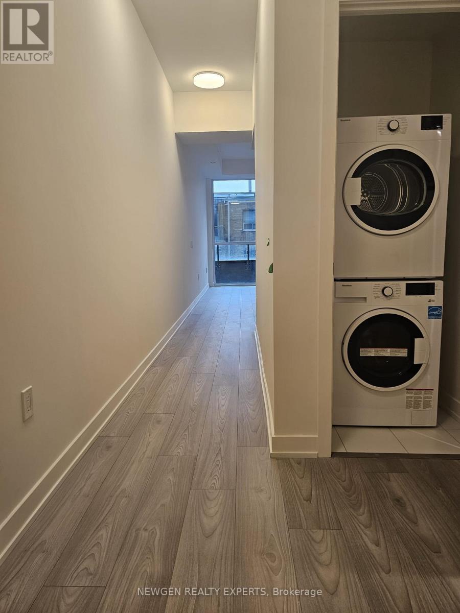 217 - 110 Broadway Avenue, Toronto, Ontario  M4P 1V7 - Photo 4 - C12602966